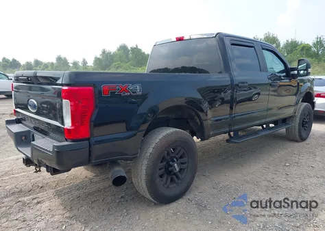 2019 Ford F-250 Xl z USA, uszkodzony, nr VIN 1FT7W2B66KEF47192
